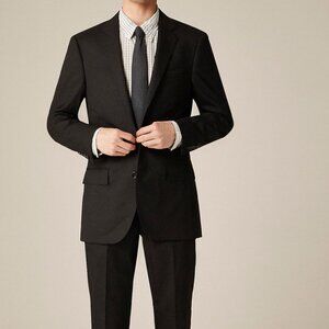 J. Crew NWT Men's Ludlow Black Slim-fit suit jacket in Italian wool - 42R